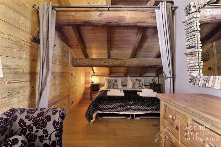 Image No.5-7 Bed House for sale