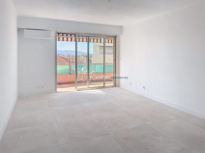 Image No.4-Appartement de 2 chambres à vendre à Saint-Raphael