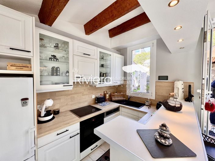 Image No.8-2 Bed House for sale