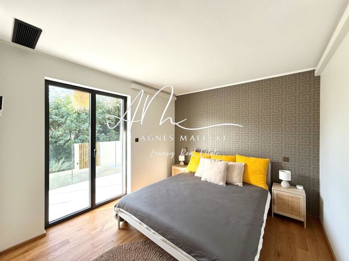 Image No.11-4 Bed House for sale