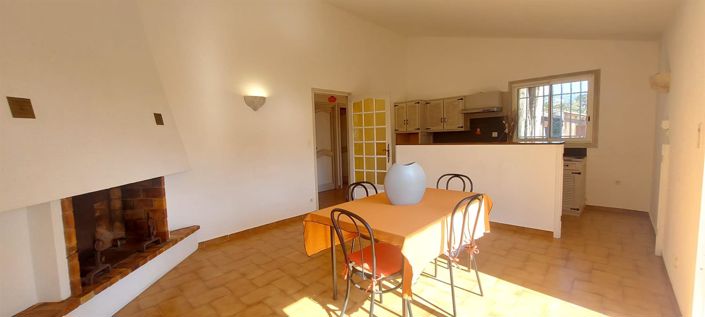 Image No.20-5 Bed House for sale