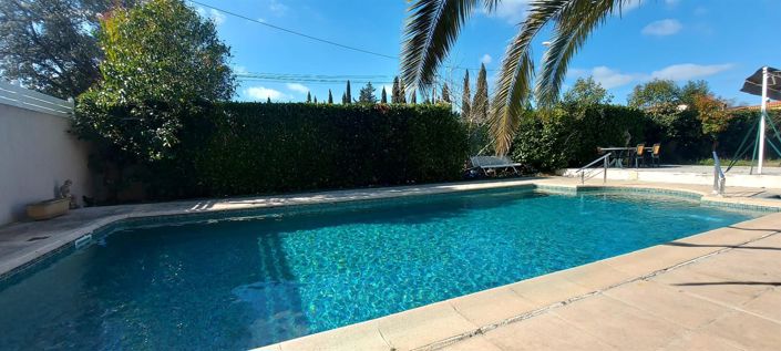 Image No.25-5 Bed House for sale