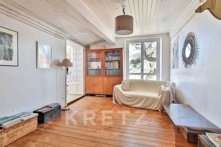 Image No.13-9 Bed House for sale