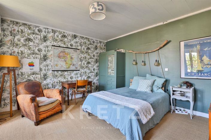 Image No.15-9 Bed House for sale