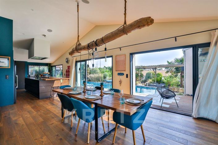 Image No.7-4 Bed House for sale