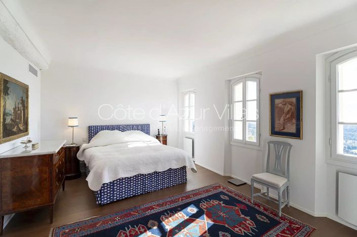 Image No.13-Maison de 6 chambres à vendre à Châteauneuf-Grasse