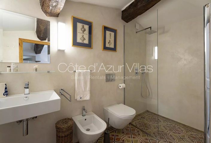 Image No.20-Maison de 6 chambres à vendre à Châteauneuf-Grasse