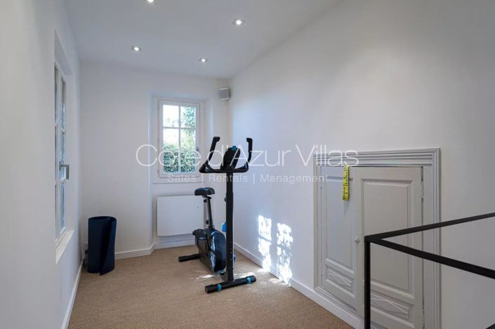 Image No.32-Maison de 6 chambres à vendre à Châteauneuf-Grasse