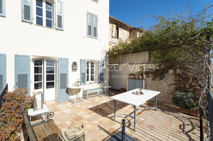 Image No.6-Maison de 6 chambres à vendre à Châteauneuf-Grasse