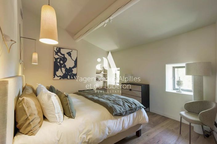 Image No.15-7 Bed House for sale