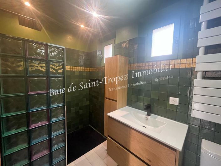 Image No.13-3 Bed House for sale