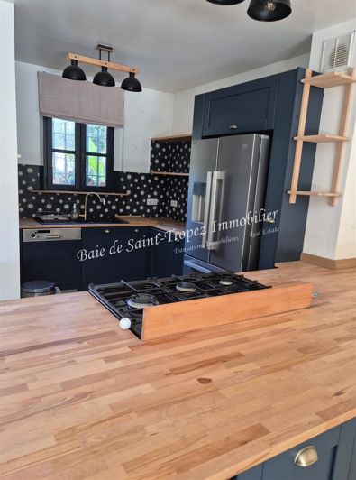 Image No.4-3 Bed House for sale