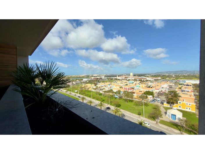 Image No.47-5 Bed Apartment for sale