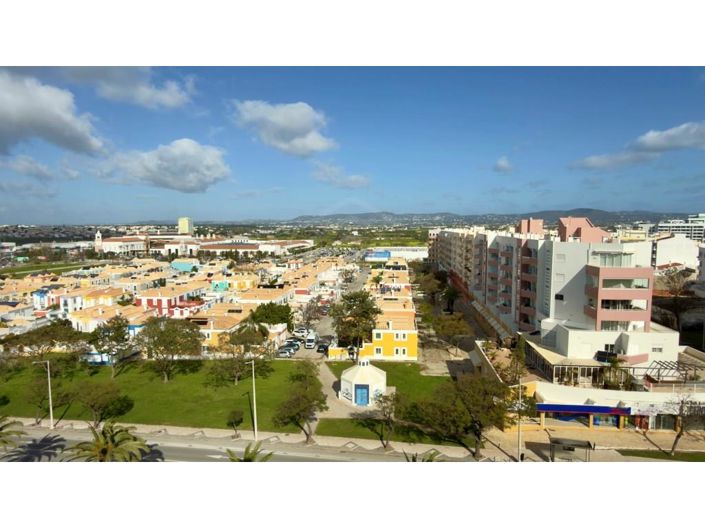 Image No.48-5 Bed Apartment for sale