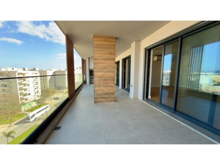 Image No.49-5 Bed Apartment for sale