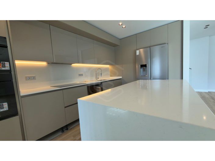 Image No.6-5 Bed Apartment for sale
