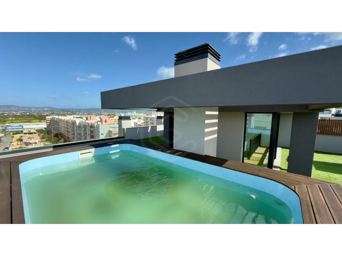 Image No.60-5 Bed Apartment for sale