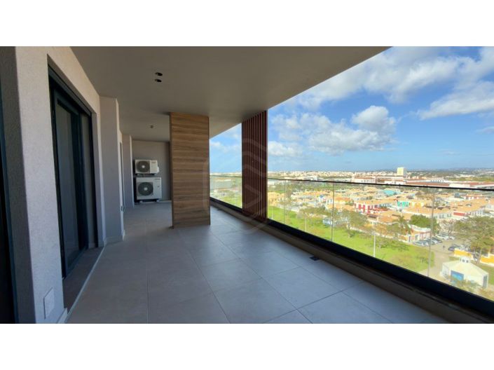 Image No.7-5 Bed Apartment for sale