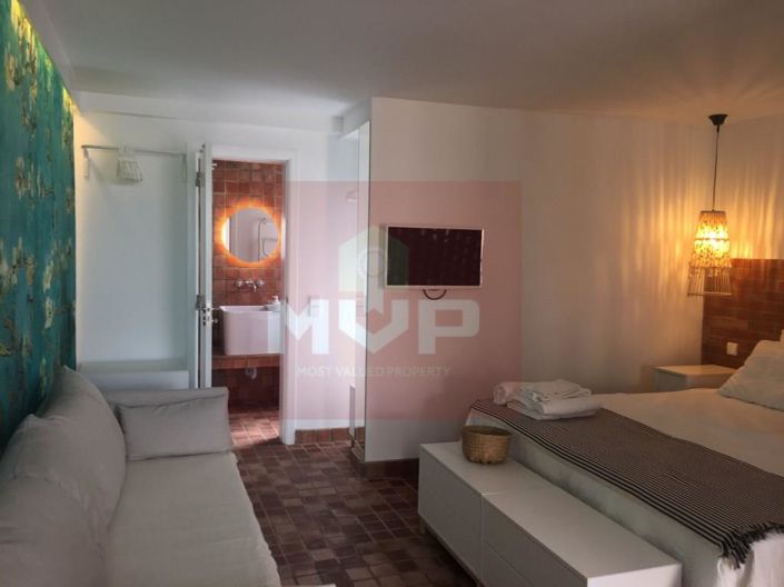 Image No.17-2 Bed House for sale