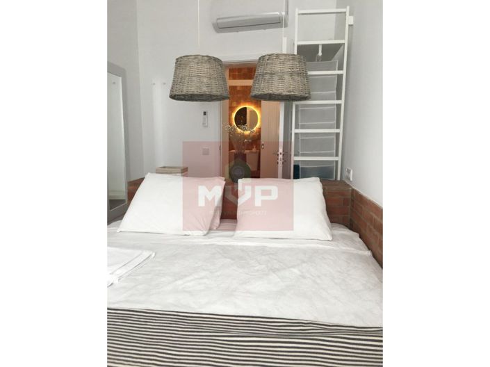 Image No.8-2 Bed House for sale