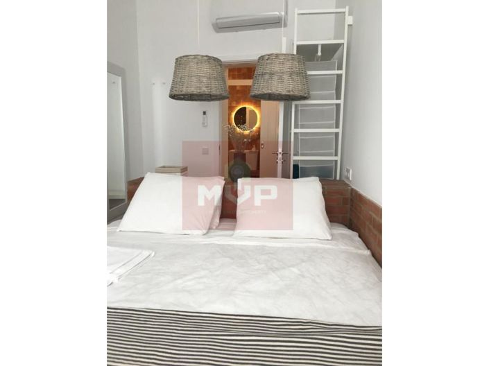 Image No.9-2 Bed House for sale