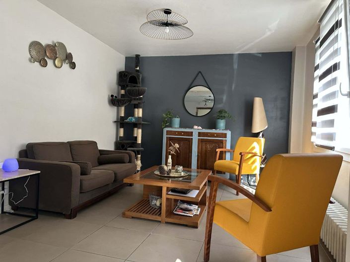 Image No.5-3 Bed House for sale