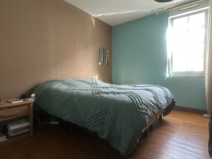 Image No.7-3 Bed House for sale