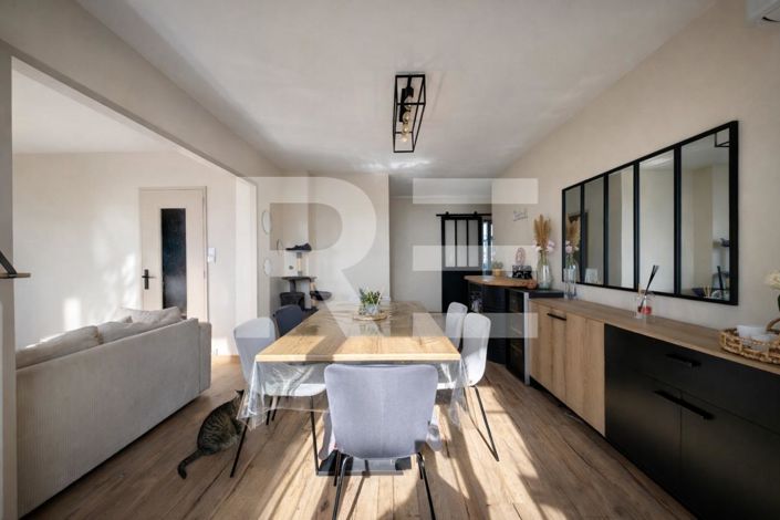 Image No.2-Appartement de 2 chambres à vendre à Nîmes