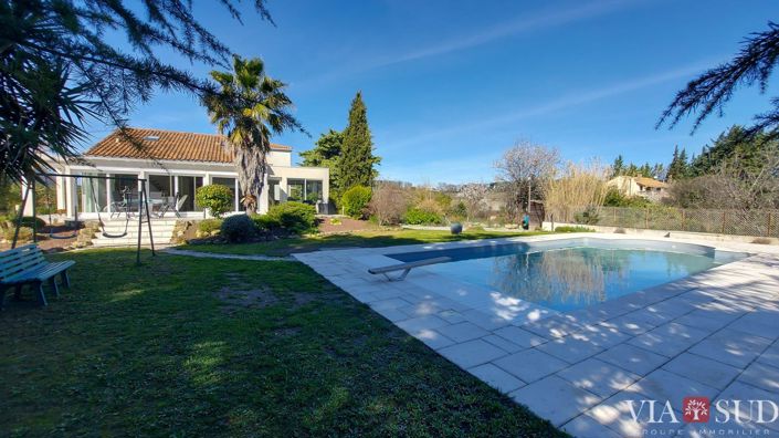 Image No.2-Propriété de 5 chambres à vendre à Caux