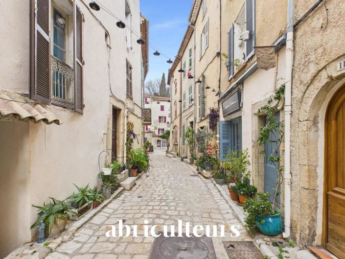 Image No.6-Maison de 2 chambres à vendre à Callian