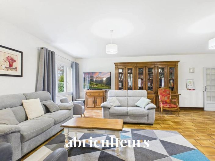 Image No.5-4 Bed House for sale