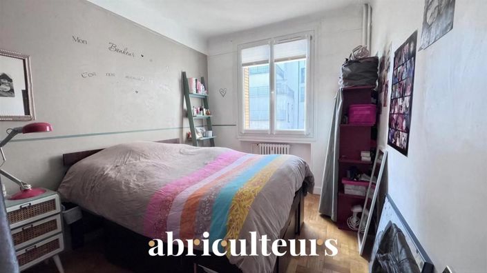 Image No.6-Appartement de 3 chambres à vendre à Colombes