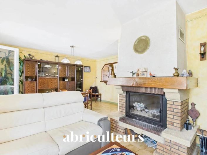 Image No.7-3 Bed House for sale