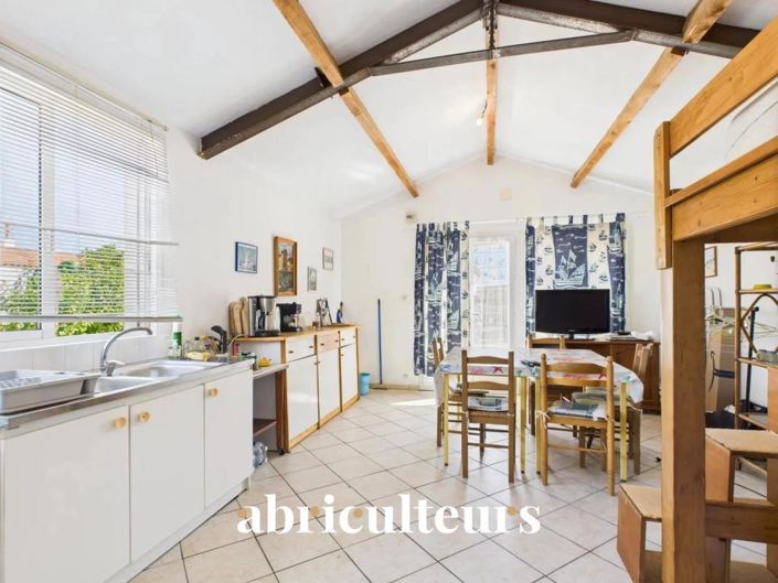 Image No.14-5 Bed House for sale