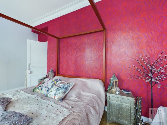 Image No.13-6 Bed House for sale