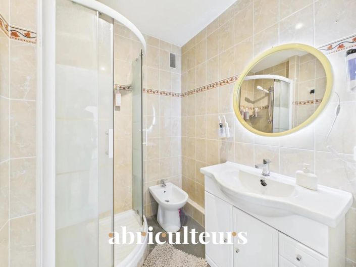 Image No.9-Apartment for sale