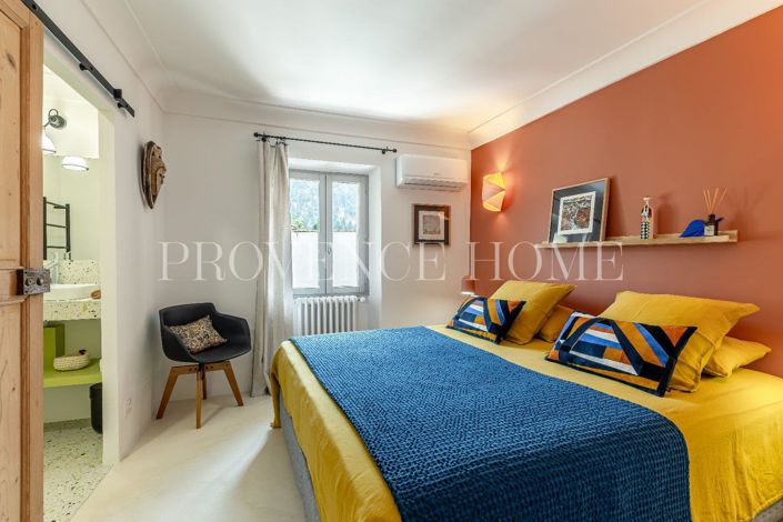 Image No.12-4 Bed House for sale