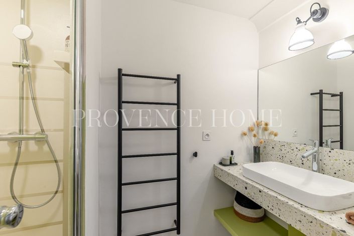 Image No.13-4 Bed House for sale