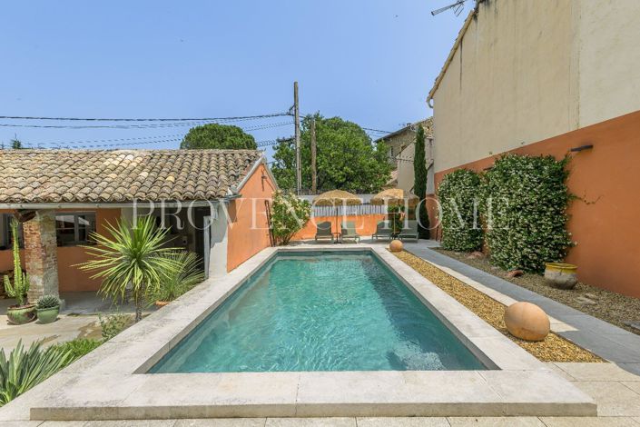 Image No.3-4 Bed House for sale