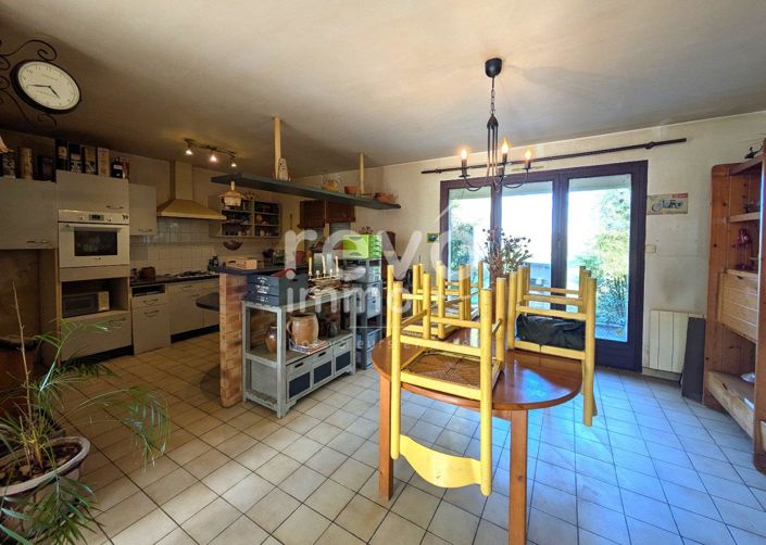 Image No.5-3 Bed House for sale