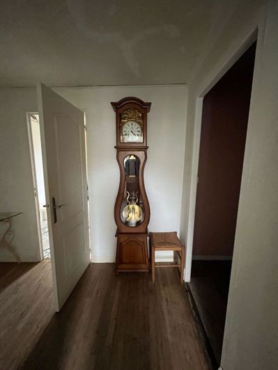 Image No.15-4 Bed House for sale