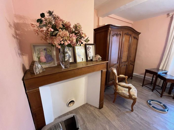 Image No.16-4 Bed House for sale