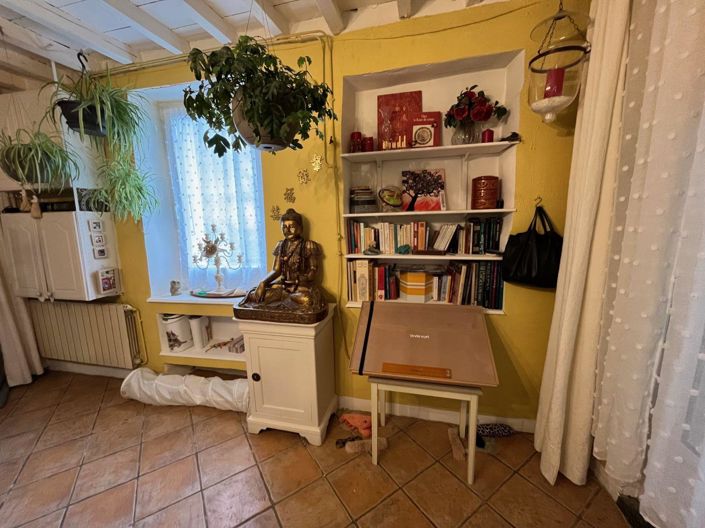 Image No.9-4 Bed House for sale