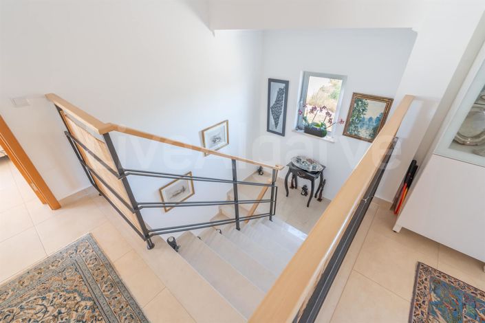 Image No.20-3 Bed House for sale