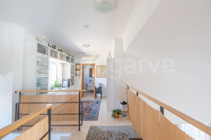 Image No.21-3 Bed House for sale