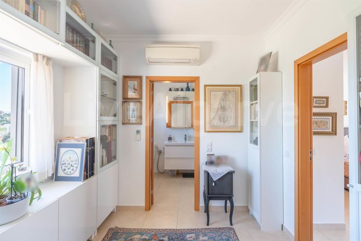 Image No.26-3 Bed House for sale