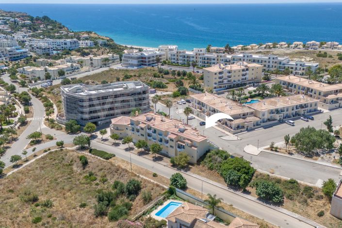 Image No.3-3 Bed House for sale