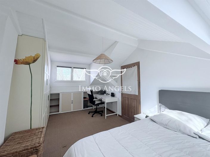 Image No.11-4 Bed House for sale