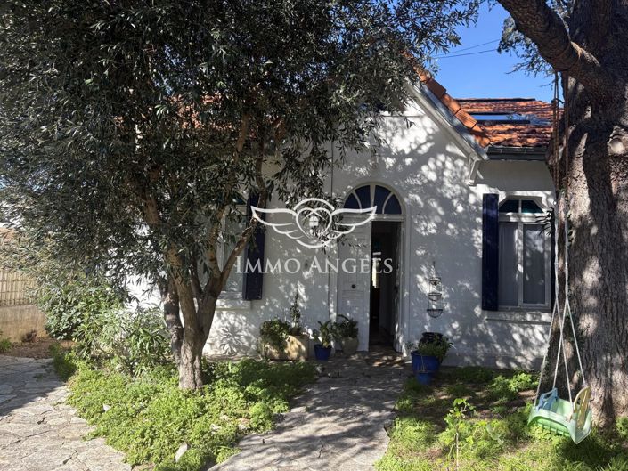 Image No.16-4 Bed House for sale