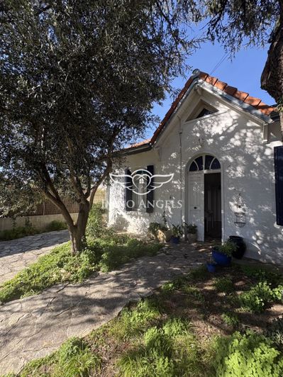 Image No.6-4 Bed House for sale